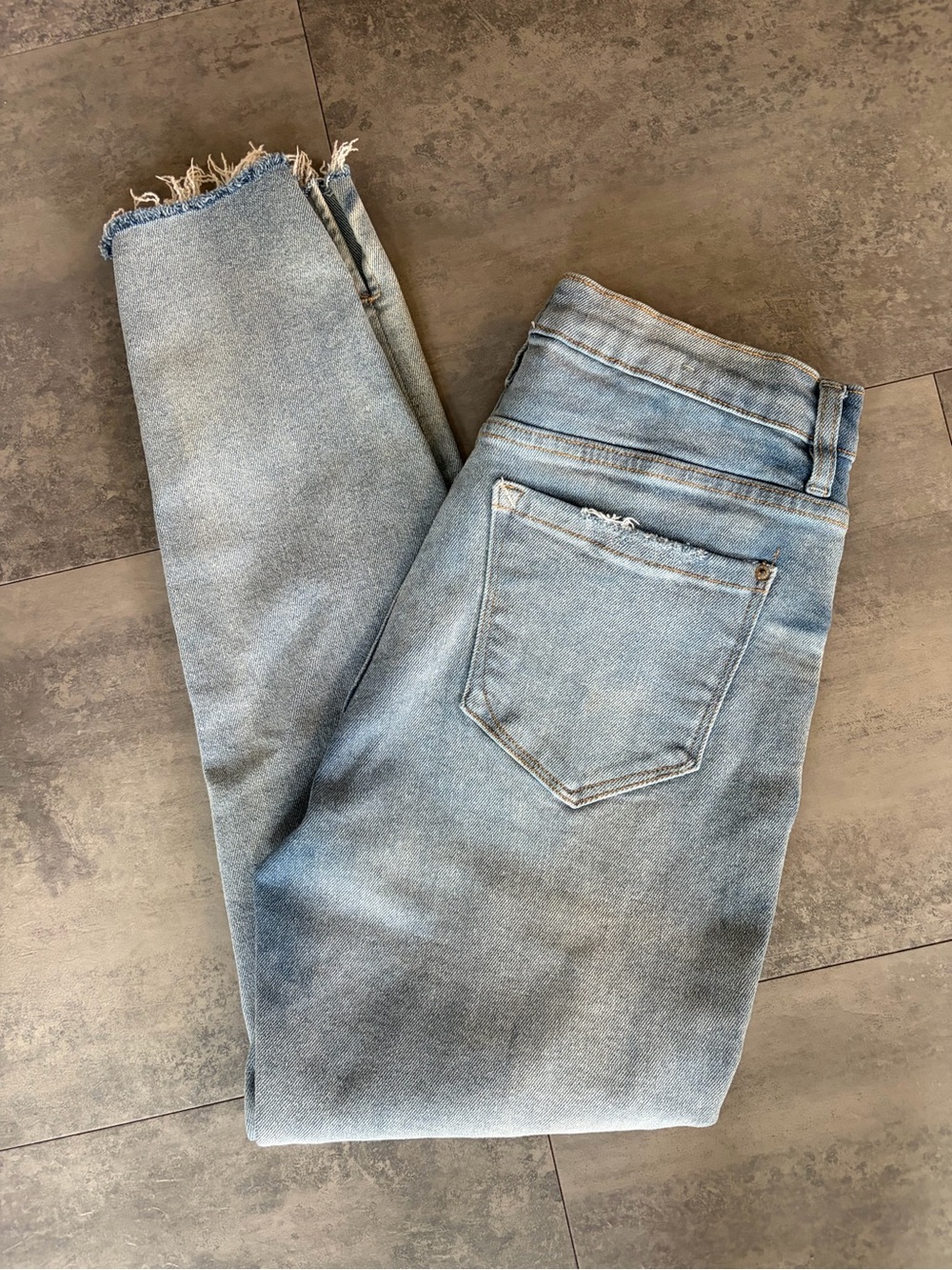 Kensie Vintage alude Ulimate High Rise Skinny in size 10/30